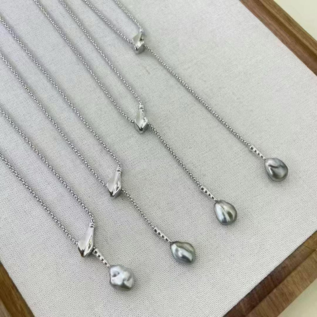 Tahitian Keshi pearls necklaces.